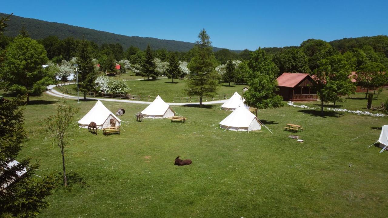 Kampaoh Sierra De Urbasa Hotell Bacáicoa Eksteriør bilde